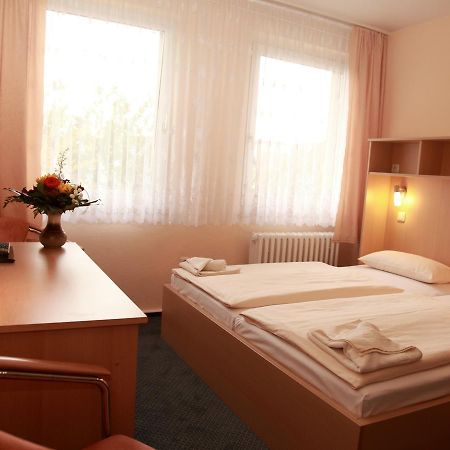 Hotel Bertramshof Вісмар Екстер'єр фото